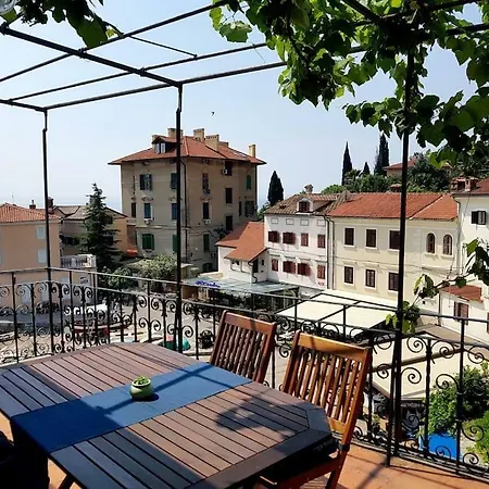 Apartman Molo Volosko * Opatija